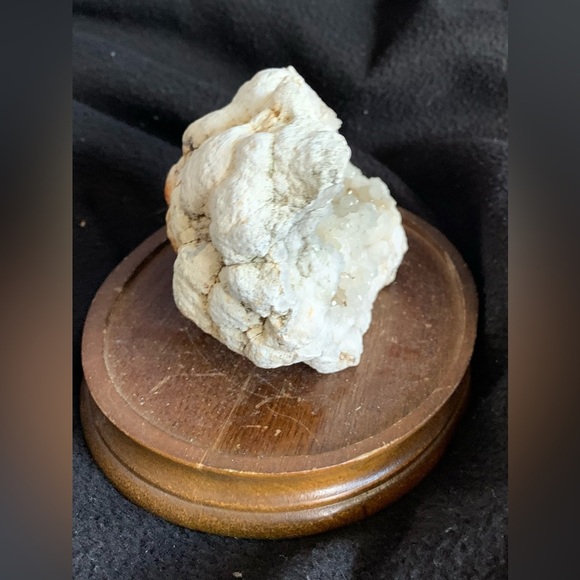 1 3/4 lbs! THUNDER EGG/GEODE Rock - Picture 8 of 9